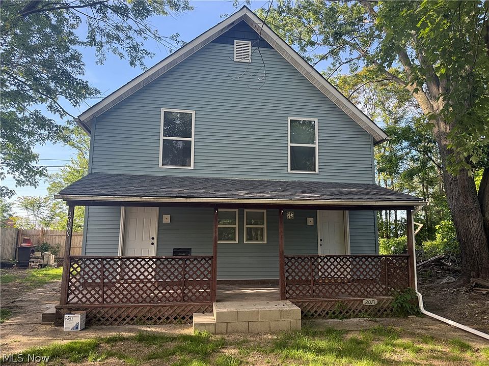 1st image of 2069 E 29th St