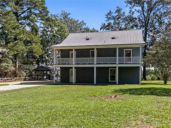 2nd image of 143 Cypress Lake Dr