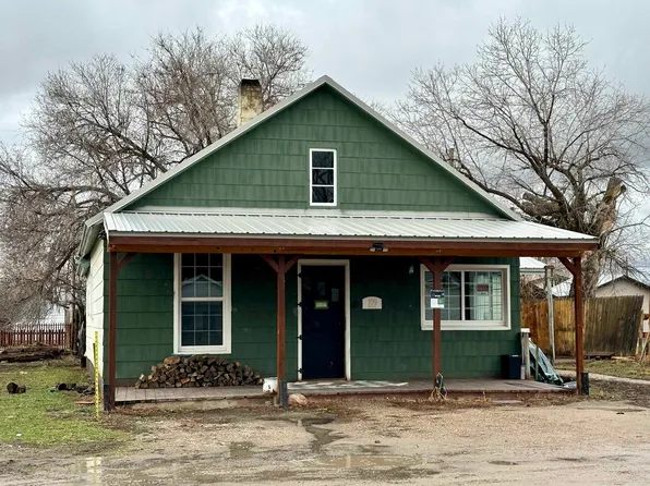 109 Boxelder St, Dixon, WY 82323