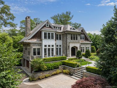 21 The Glenada, Roslyn, NY, 11576