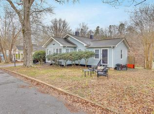 33 School St, Enoree, SC 29335