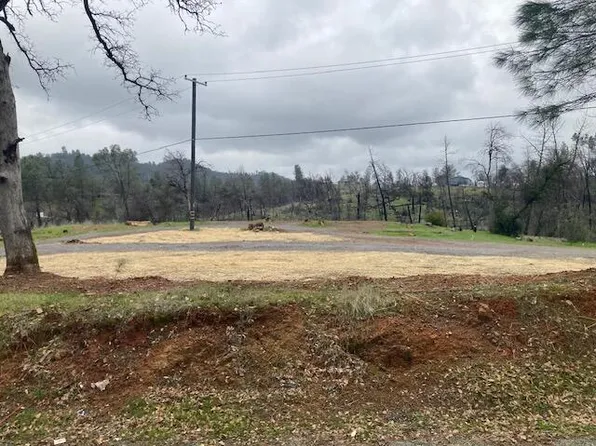 19902 Little Acres Ln, Redding, CA 96003