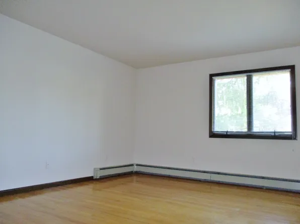 362 Wilson Avenue image 13 of 21