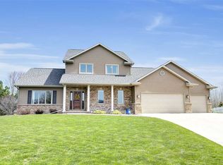 1122 W Starview Ct, Appleton, WI 54913