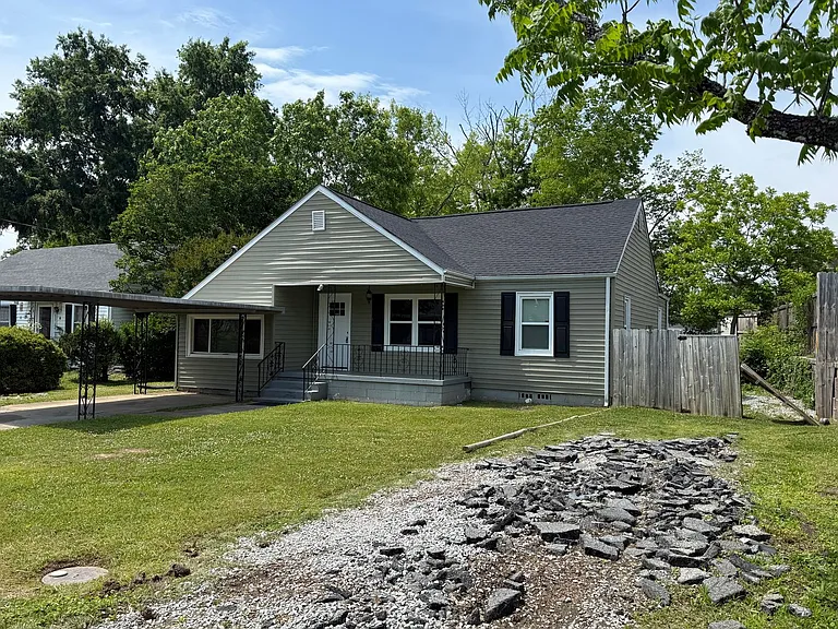 1505 Truman Ave — Photo 3