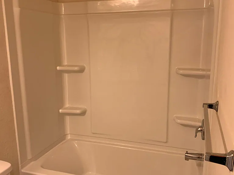 7614 Mockernut Dr — Photo 10