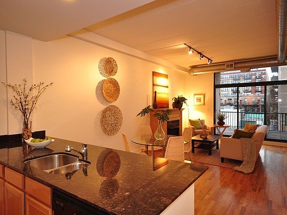 Entertaining Floor Plan