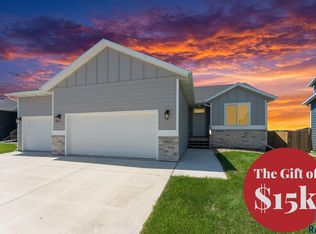 6513 S Barclay Trl, Sioux Falls, SD 57106
