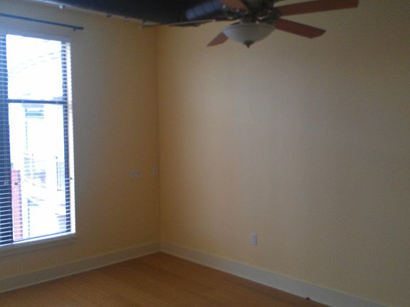 5th image of 535 S Upper St #402