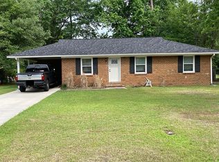 1051 Wellington Rd, Sumter, SC 29153