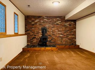 621 Coyote Ln, Great Falls, MT 59404