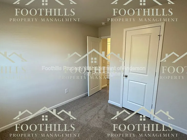 226 Islay Way — Photo 11