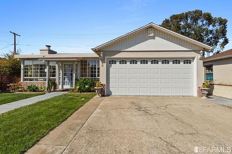 1st image of 136 Alta Mesa Dr
