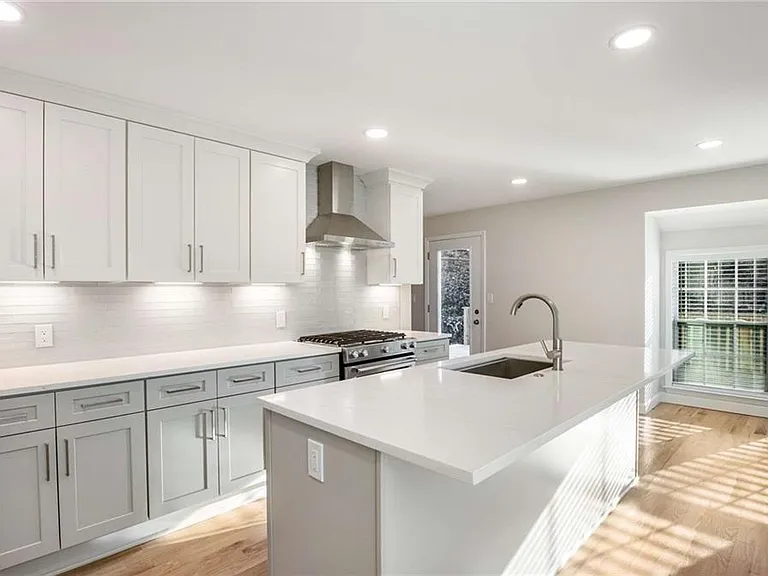 3412 Belleford Ct NE — Photo 13