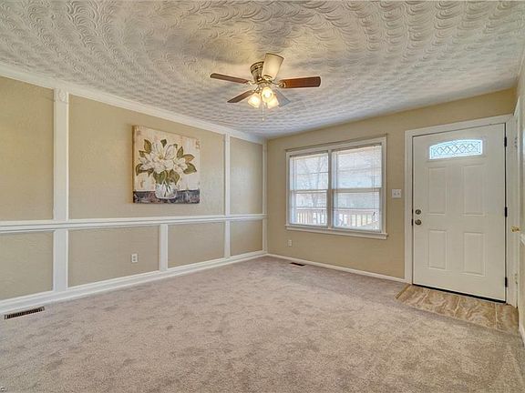 3rd image of 3308 Pattie Ln