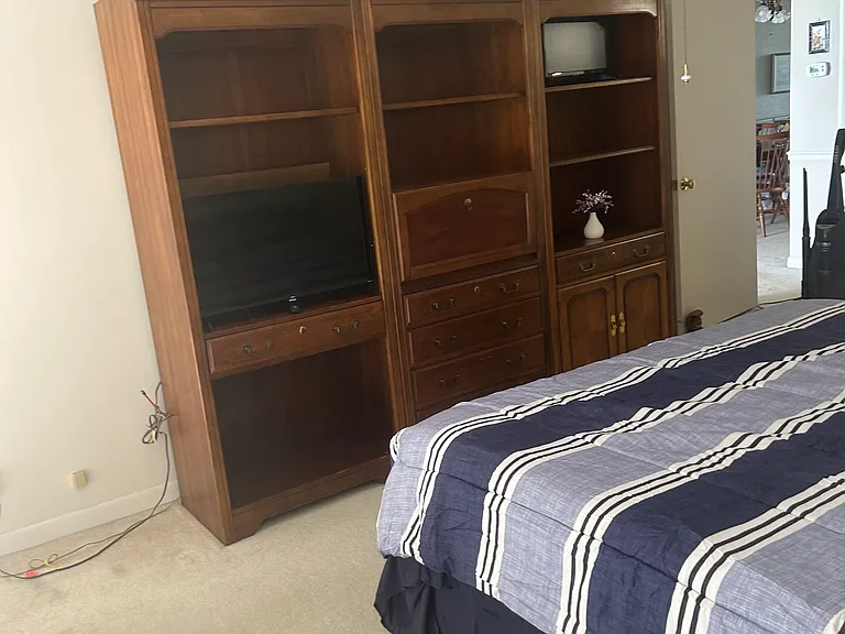 1 Key Capri #604W — Photo 9