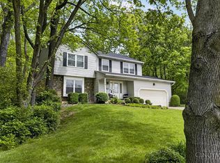 7562 Hidden Trace Dr, West Chester, OH 45069