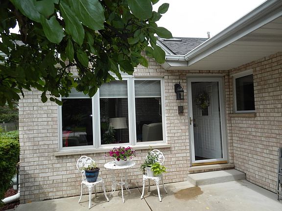 3rd image of 7350 161st St #7350
