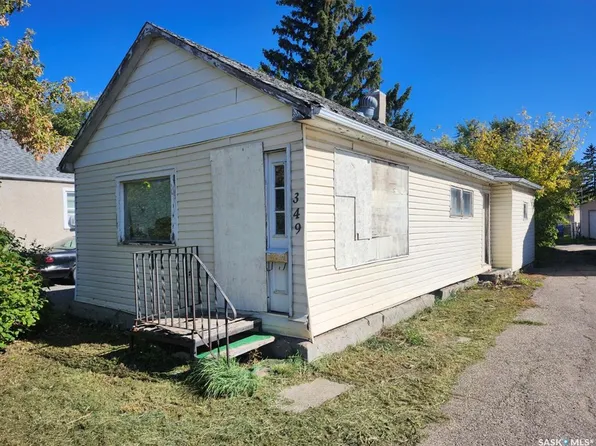 349 Broad STREET, Regina, SK S4R 1X2