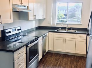 1281 2nd St APT 4, Monterey, CA 93940