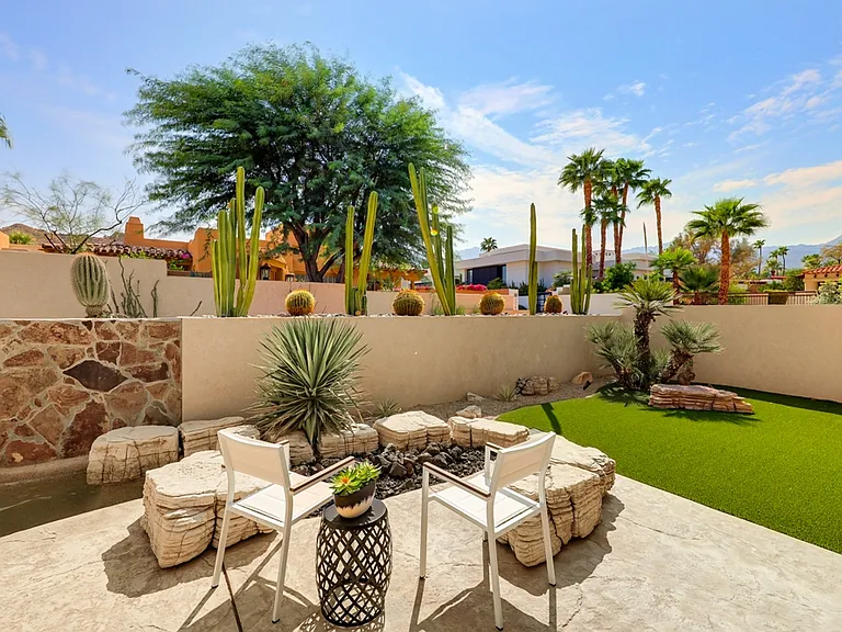 73115 Crosby Ln — Photo 36