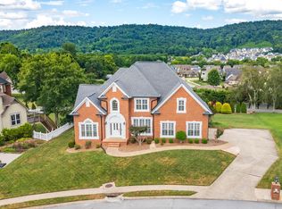 4300 Linen Crest Way, Ooltewah, TN 37363