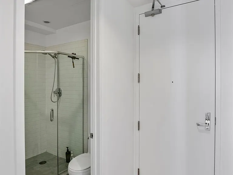 901 Bush St #405 — Photo 15