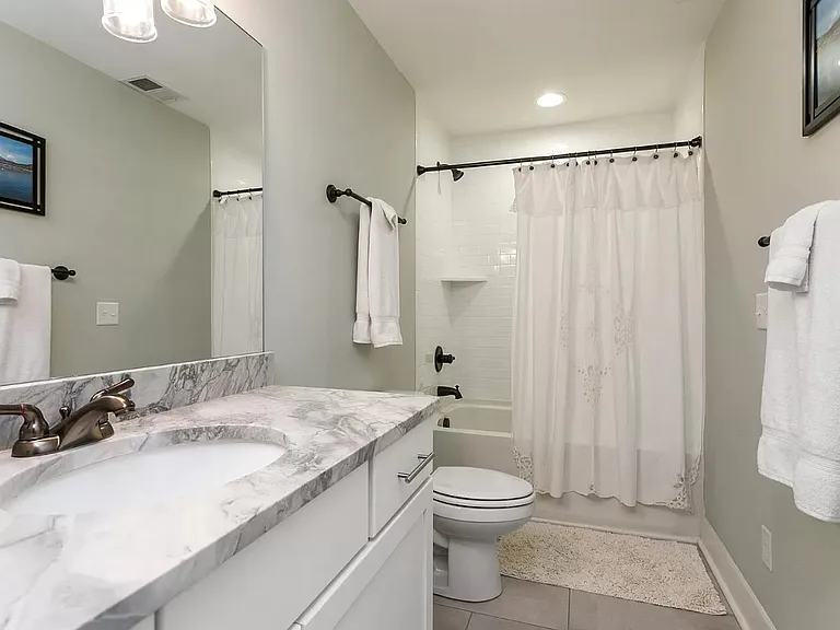 306B Manchester Ave — Photo 19