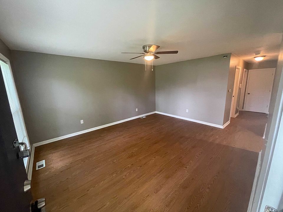 1st image of 2305 N Pasadena St #670802