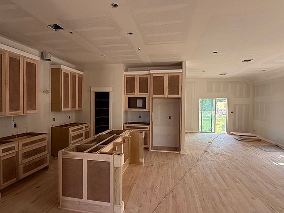 2nd image of 2334 E 134th Cir
