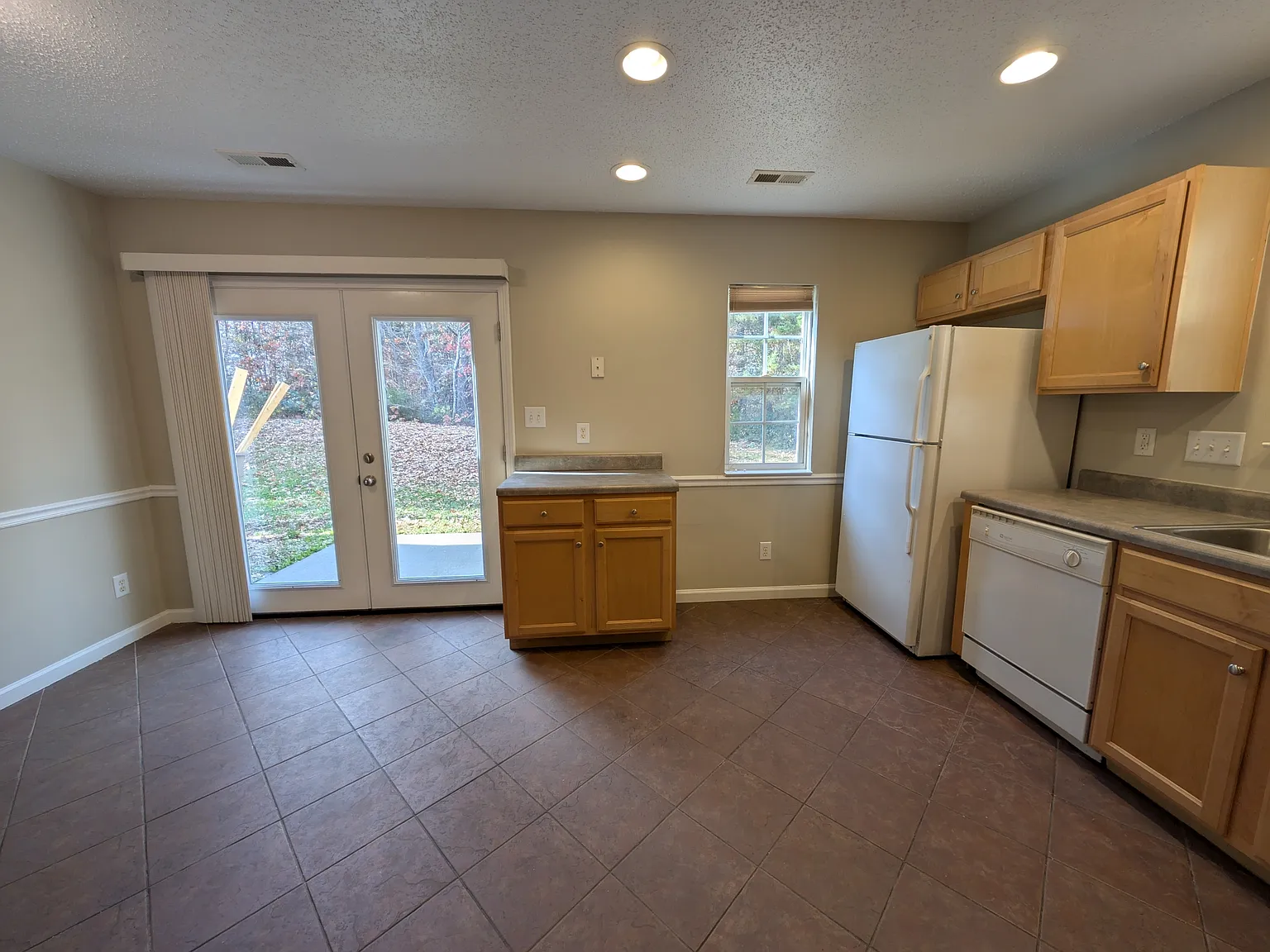 275 Malamute Lane - 1 — Photo 4