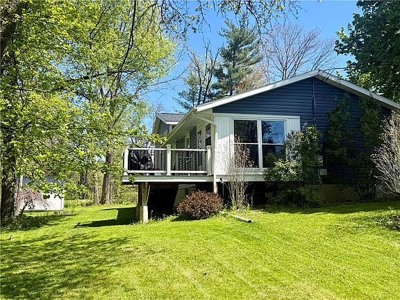 3rd image of 516 Auburn Rd