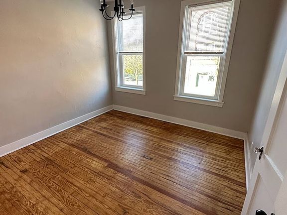 5th image of 960-962 Pennsylvania Ave #1