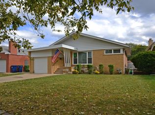 10225 S Clifton Park Ave, Evergreen Park, IL 60805