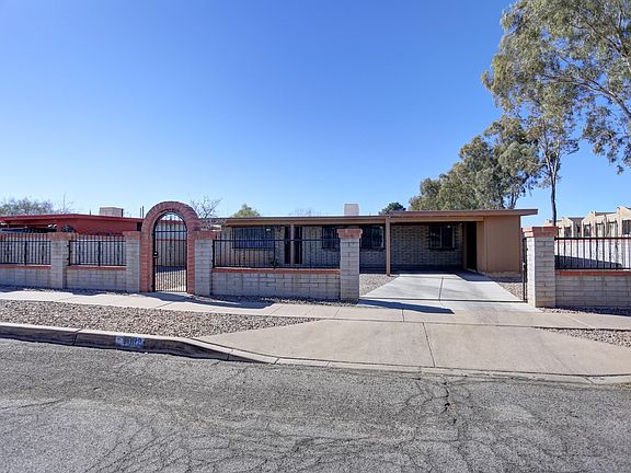 2nd image of 5002 S Mountain Ave