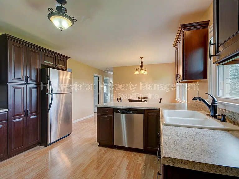 22451 S Carrie Ave — Photo 9