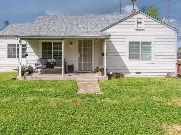4112-4106 E Zeering Rd, Denair, CA 95316