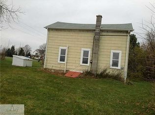 1197 N Shepardsville Rd, Ovid, MI 48866