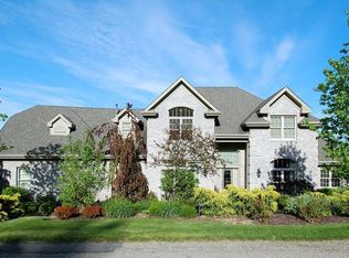 2050 English Turn Dr, Presto, PA 15142