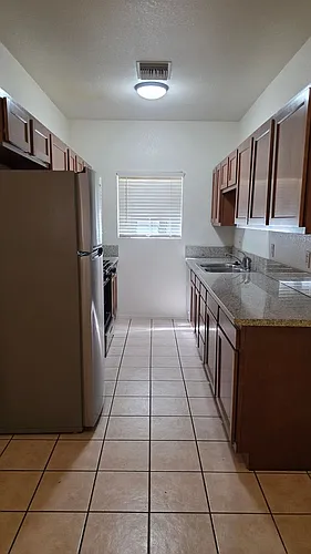 Greenlee1205 Photo 1