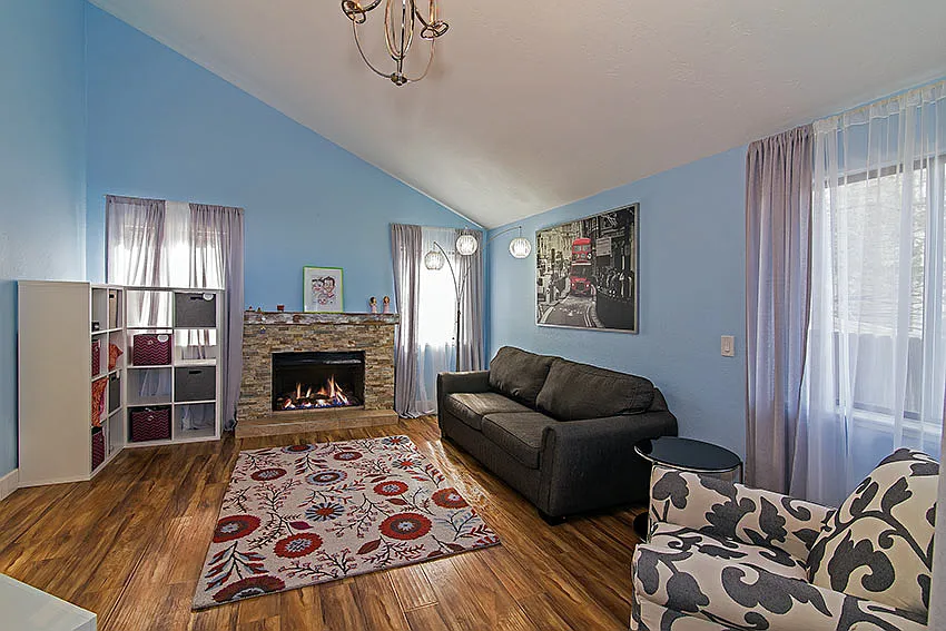 2356 Melody Ln photo 1