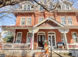 1215 W 8th St, Wilmington, DE 19806