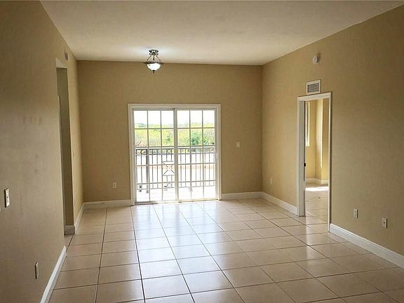 3rd image of 5271 SW 8th St APT 216