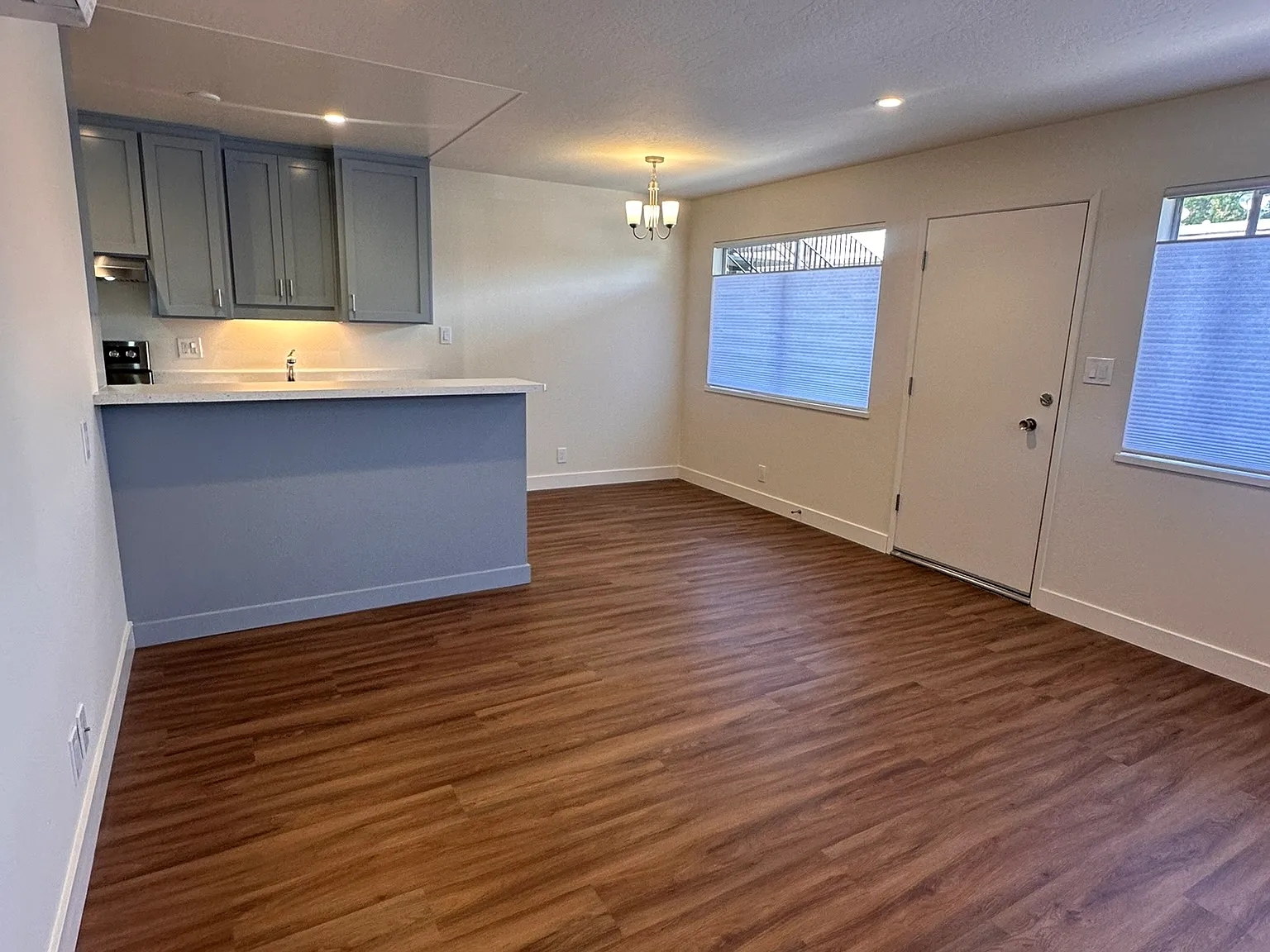 1 bed, 600 sqft, $1,900 — Photo 2