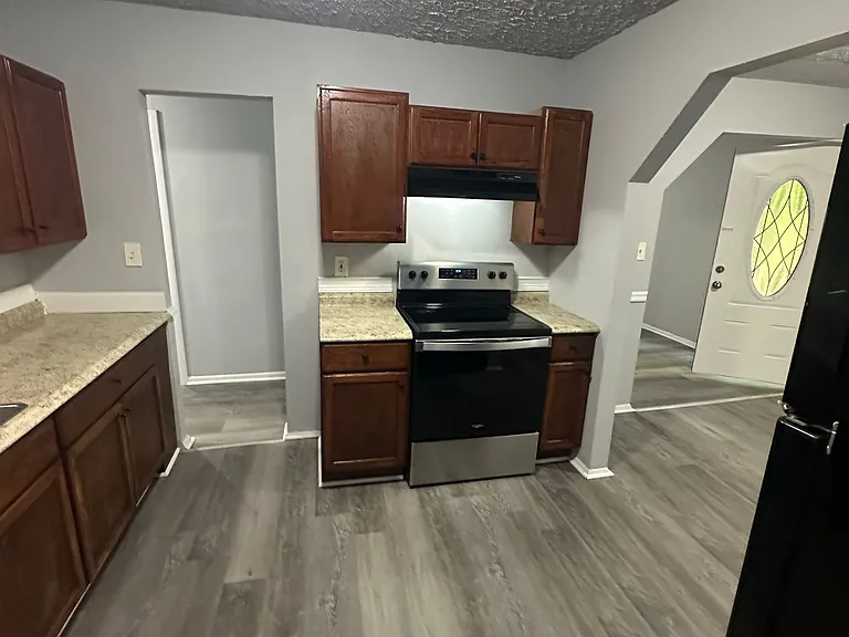 400 Greenhill Way — Photo 11