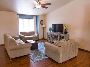 5352 Olopua St, Kapaa, HI 96746