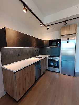 Rented by City Vista Inc | media 29