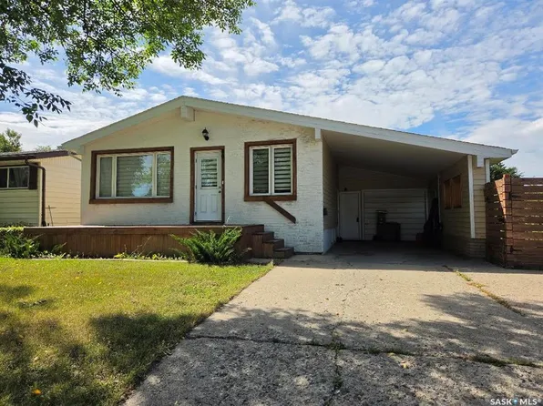 60 Bradbrooke DRIVE, Yorkton, SK S3N 2K1