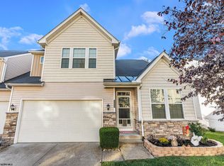 108 Pine Ln, Morgantown, WV 26508