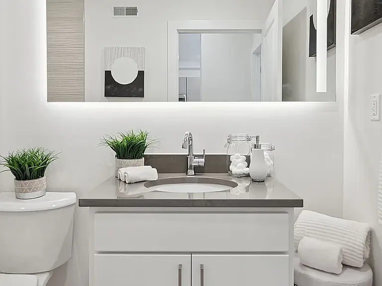 4444 Ridge Ave #A — Photo 3